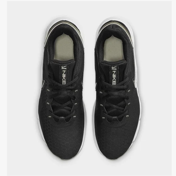 👟🖤 NIKE Legend Essential 2 Women's Shoes (Black/White/Metallic Gold) - Picture 2 of 11